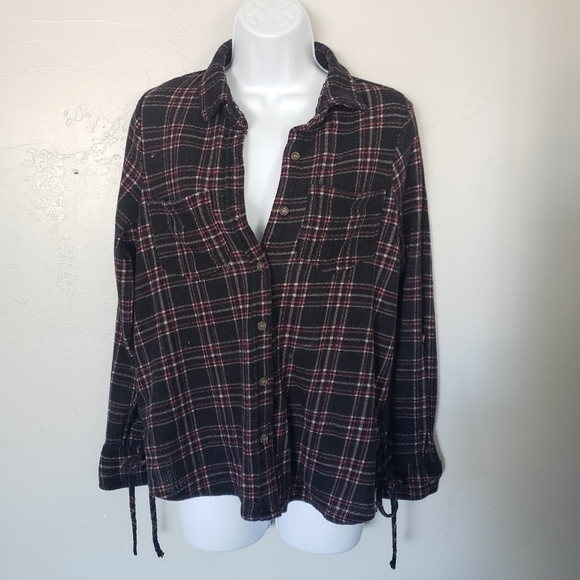 Daytrip Tops - Daytrip Small Black Plaid Long Sleeve Shirt Lace Up Sides Pink White Soft Top